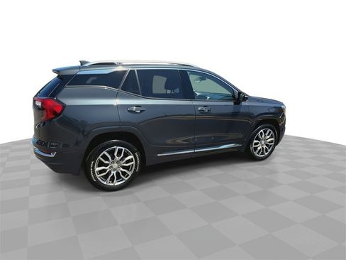 Certified 2022 GMC Terrain Denali w/ Denali Premium Package image 9