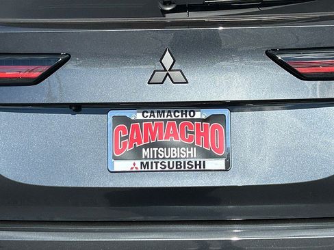 New 2026 Mitsubishi Outlander SE FWD image 11