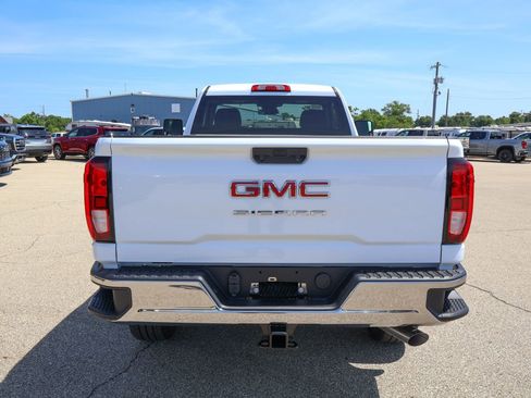 New 2026 GMC Sierra 3500 Pro AWD/4WD image 4