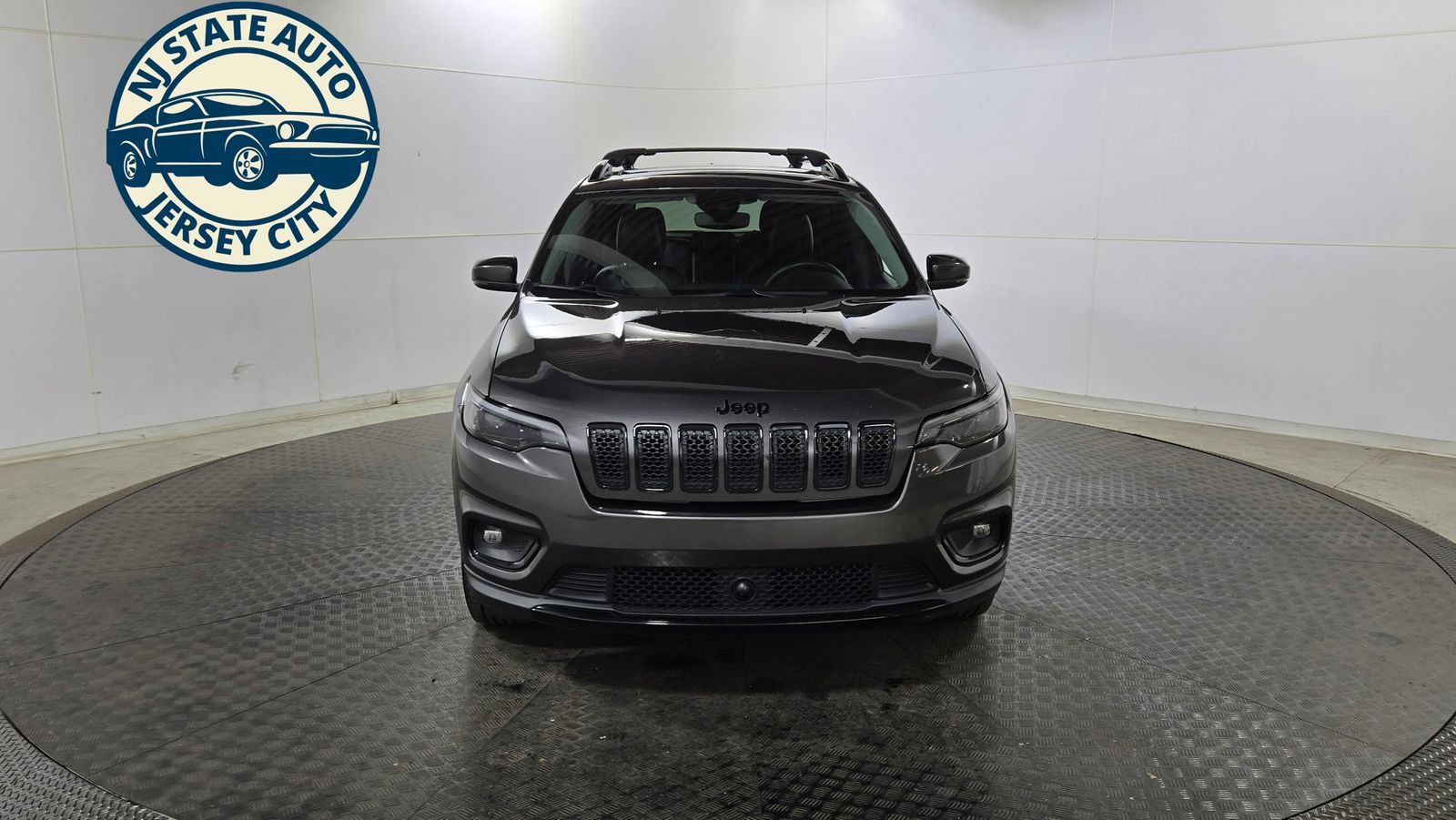 Used 2021 Jeep Cherokee Latitude Plus w/ Sun & Sound Group AWD/4WD image 2