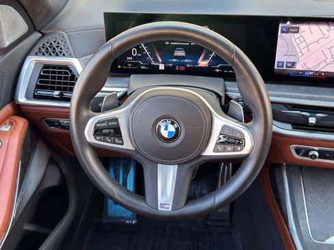Used 2023 BMW X7 xDrive40i w/ Executive Package AWD/4WD image 22