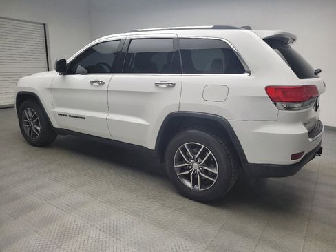 Used 2017 Jeep Grand Cherokee Limited w/ Luxury Group II image 3