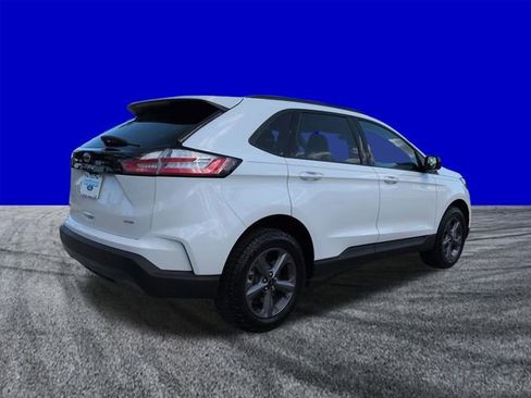 Certified 2024 Ford Edge SEL w/ Sport Appearance Package AWD/4WD image 4