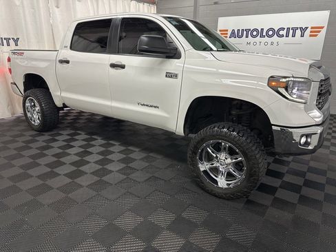 Used 2020 Toyota Tundra SR5 w/ TRD Off-Road Package image 3