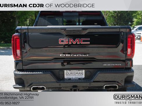 Used 2024 GMC Sierra 1500 Denali AWD/4WD image 7