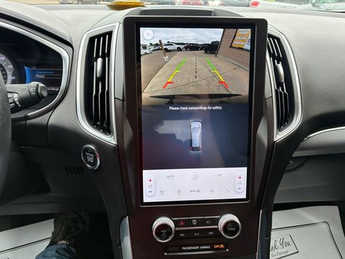 Used 2021 Ford Edge Titanium AWD/4WD image 21