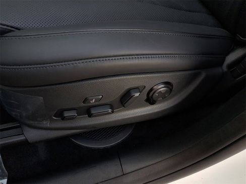 Used 2026 Genesis GV80 3.5T Prestige image 18