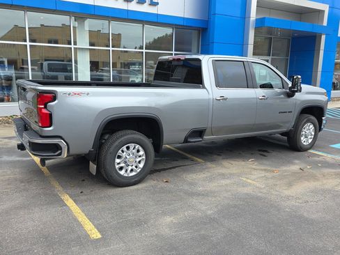 New 2025 Chevrolet Silverado 2500 LTZ w/ LTZ Convenience Package image 12