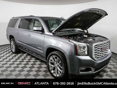 Used 2020 GMC Yukon XL Denali w/ Denali Premium Package RWD image 37