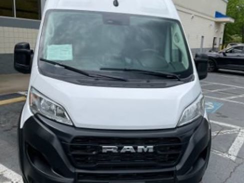 Used 2023 RAM ProMaster 2500 FWD image 4