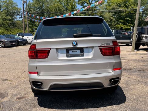 Used 2013 BMW X5 xDrive50i w/ Premium Pkg AWD/4WD image 6