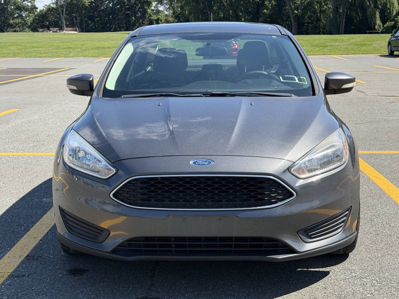 Used 2015 Ford Focus SE FWD image 3