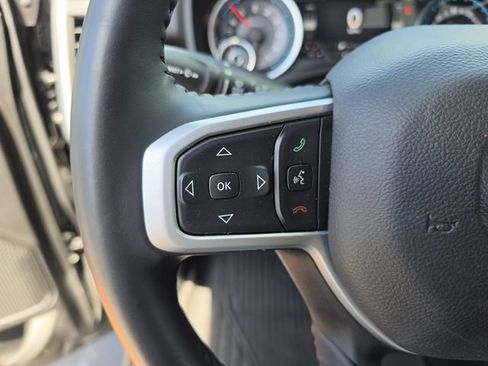 Used 2022 RAM 1500 Big Horn AWD/4WD image 39