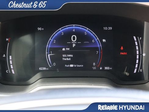 Used 2024 Toyota Corolla Cross XLE w/ Convenience Package AWD/4WD image 31