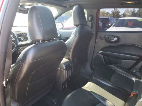 Used 2020 Jeep Compass High Altitude AWD/4WD image 34