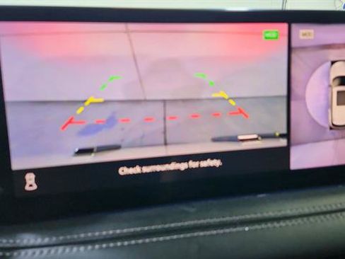 Used 2024 INFINITI QX60 Luxe w/ Vision Package FWD image 18