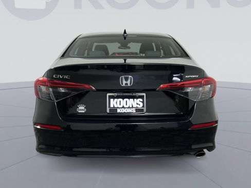 Used 2023 Honda Civic Sport image 5