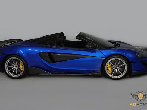 Used 2020 McLaren 600LT Spider image 5