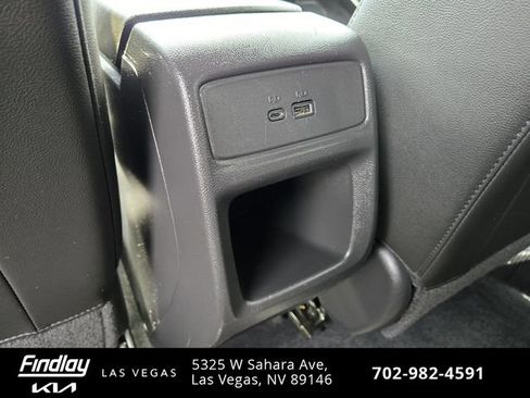 Used 2025 Chevrolet Trax RS w/ Sunroof Package FWD image 16