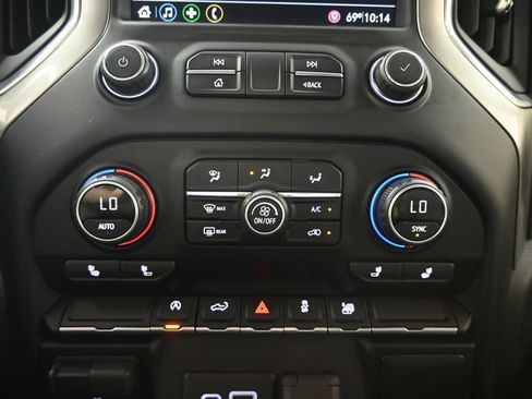 Used 2019 Chevrolet Silverado 1500 RST w/ All-Star Edition AWD/4WD image 29