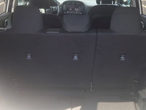 Used 2023 Kia Soul LX w/ LX Technology Package FWD image 30