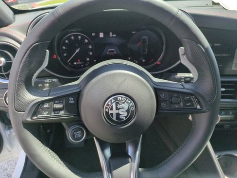 New 2025 Alfa Romeo Giulia w/ Driving Assist Package image 13