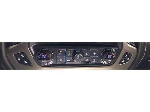 Used 2018 Chevrolet Silverado 1500 High Country image 30