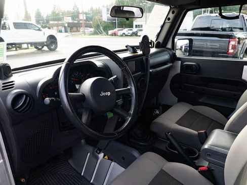 Used 2008 Jeep Wrangler X image 8