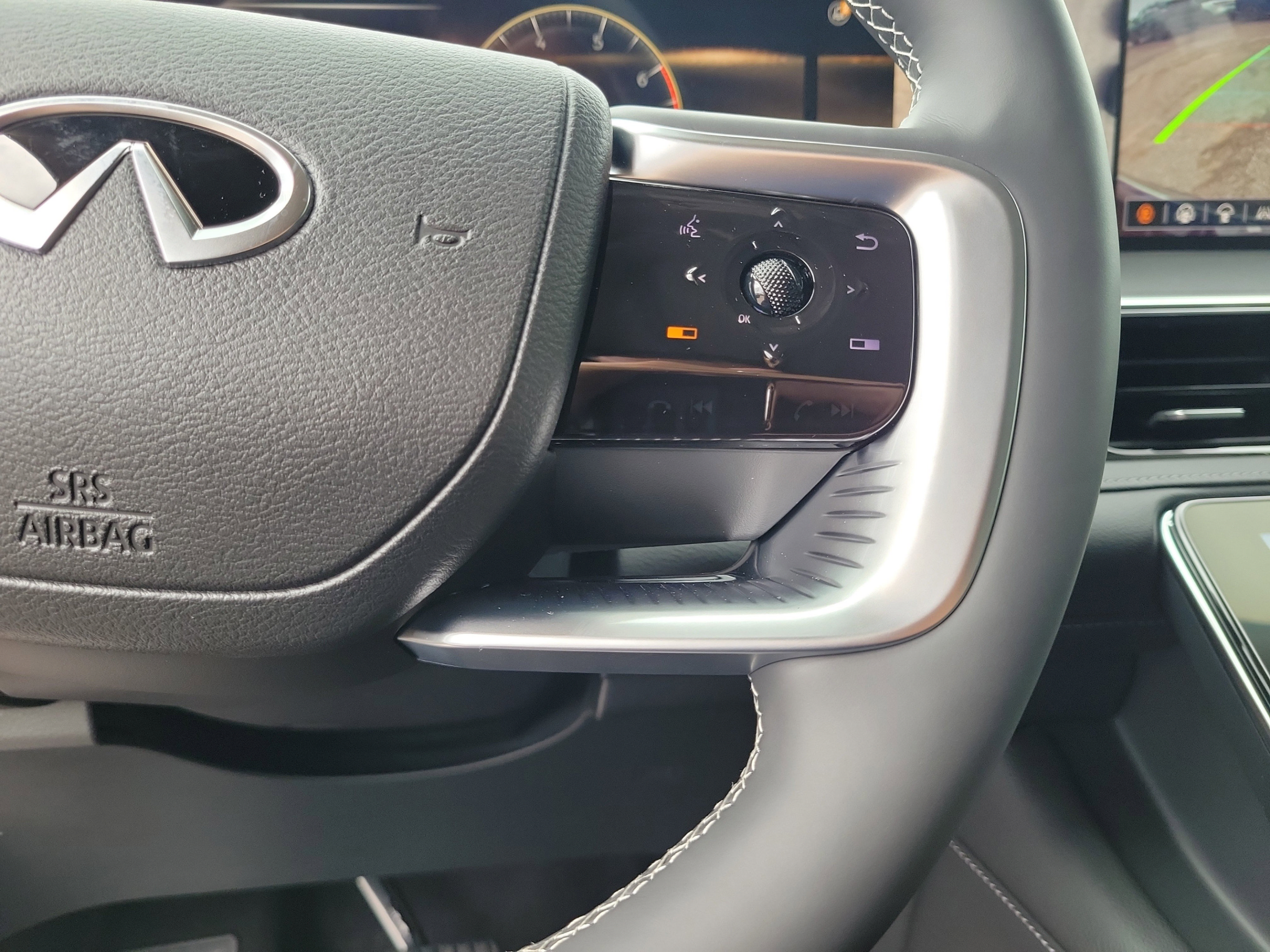 New 2026 INFINITI QX80 Luxe w/ Exterior Package RWD image 11