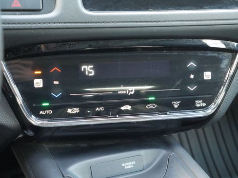 Used 2017 Honda HR-V EX-L image 15