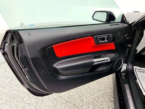 Used 2016 Ford Mustang GT Premium w/ Equipment Group 401A RWD image 11
