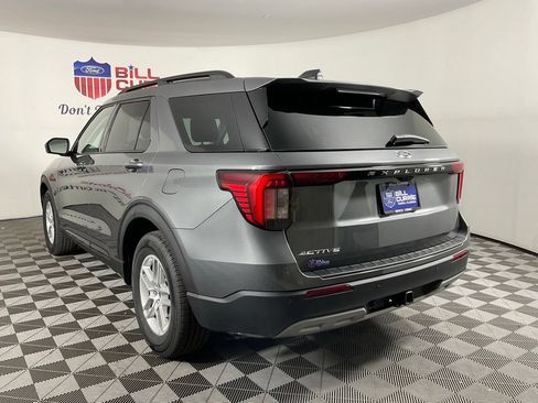 New 2026 Ford Explorer Active w/ Active Comfort Package RWD image 5