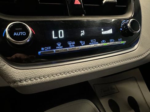 Used 2020 Toyota Corolla SE w/ Carpet Mat Package (TMS) FWD image 15