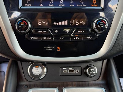 Used 2024 Nissan Murano Platinum AWD/4WD image 17