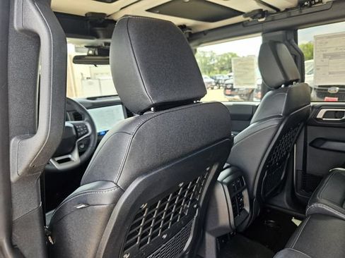 New 2026 Ford Bronco Badlands AWD/4WD image 14