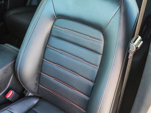 Used 2025 Honda CR-V Sport Touring image 27