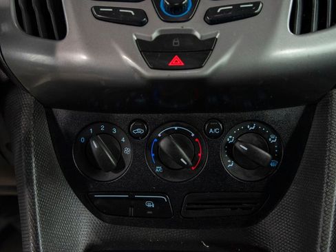 Used 2018 Ford Transit Connect XLT image 23