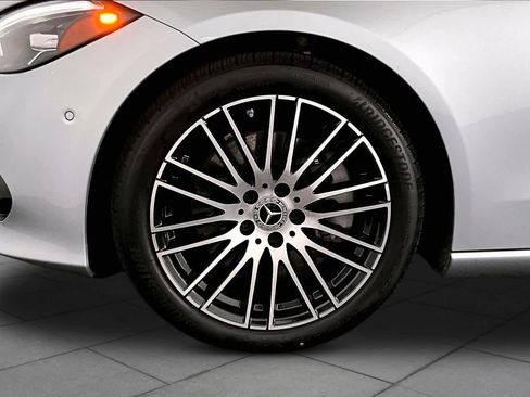 Used 2023 Mercedes-Benz C 300 4MATIC Sedan image 11