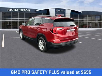 Used 2022 GMC Terrain SLE w/ Driver Convenience Package