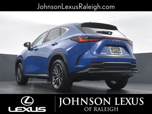 Used 2025 Lexus NX 250 FWD w/ Accessory Package (2T) image 13