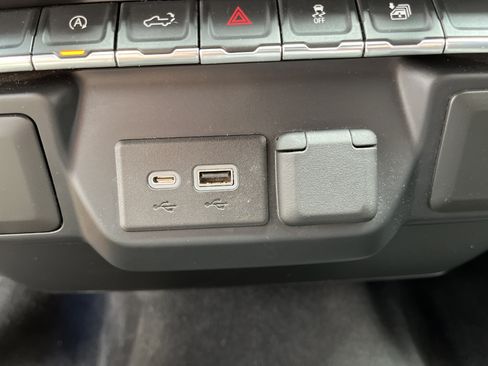 Used 2021 GMC Sierra 1500 Elevation AWD/4WD image 20
