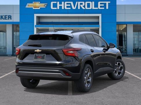 New 2026 Chevrolet Trax LT FWD image 4