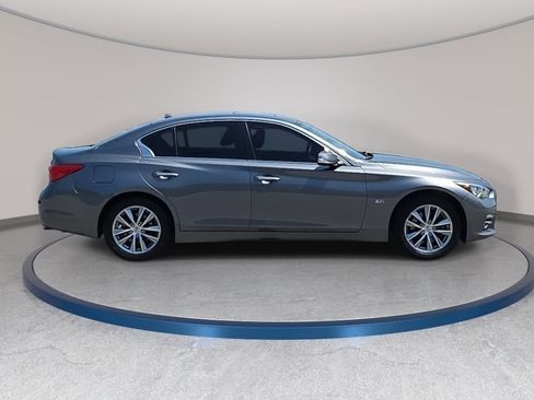 Used 2016 INFINITI Q50 Premium AWD/4WD image 4