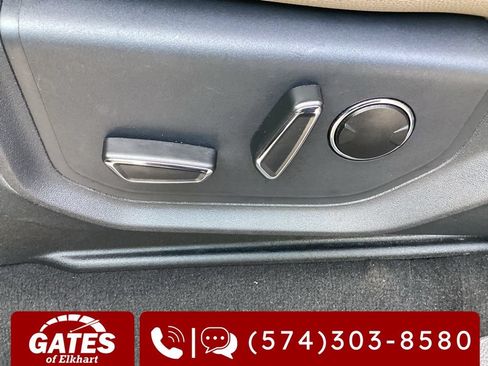 Used 2024 Ford Expedition Limited AWD/4WD image 17