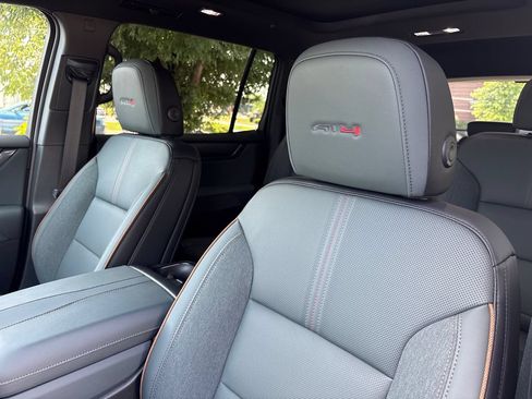 New 2026 GMC Acadia AT4 w/ Super Cruise Package AWD/4WD image 15
