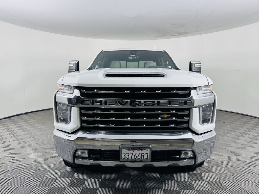 Used 2022 Chevrolet Silverado 2500 LTZ w/ LTZ Premium Package RWD image 3
