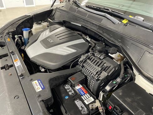 Used 2017 Hyundai Santa Fe Limited w/ Cargo Package AWD/4WD image 39