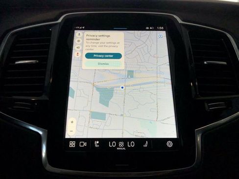 Used 2025 Volvo XC90 B6 Plus image 30