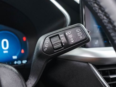 Used 2024 Ford Escape Platinum image 24