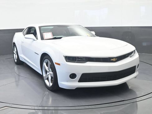 Used 2015 Chevrolet Camaro LT w/ RS Package RWD image 9
